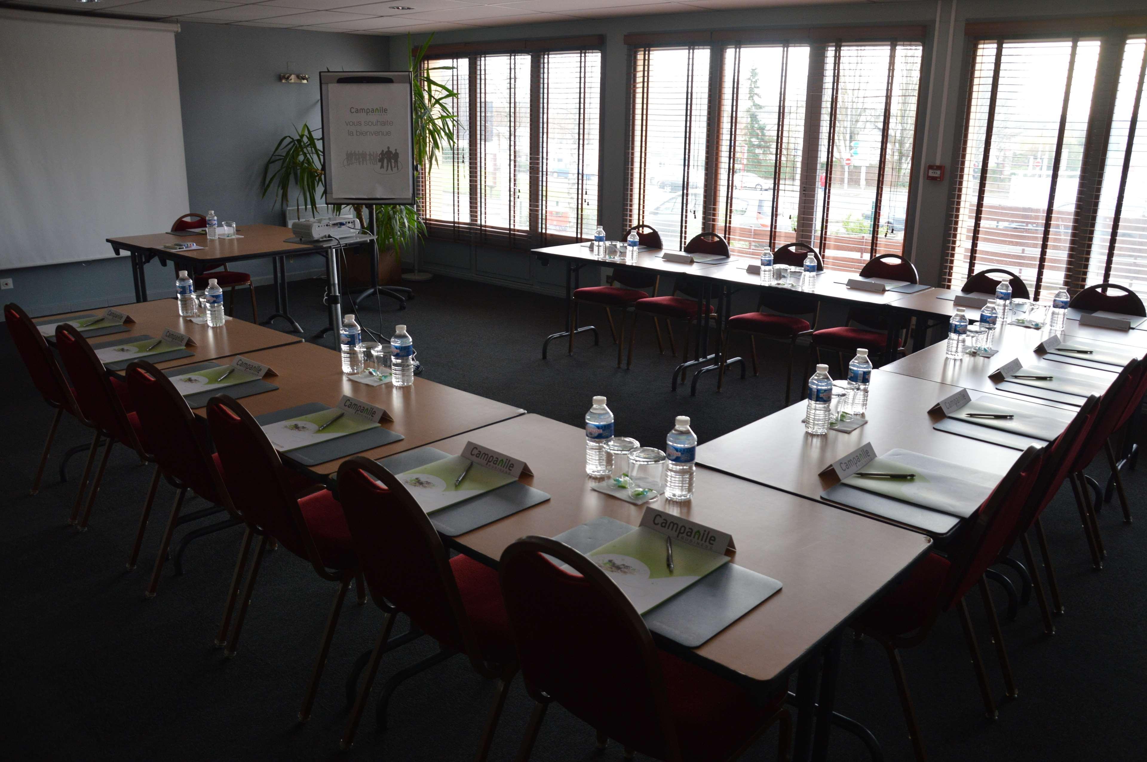 Hotel Campanile Est Le Mans
