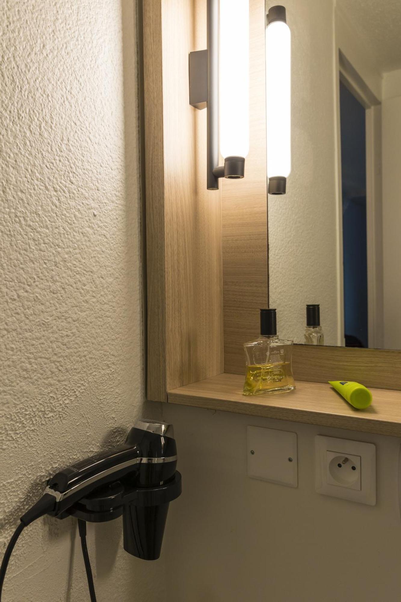 Hotel Campanile Est Le Mans